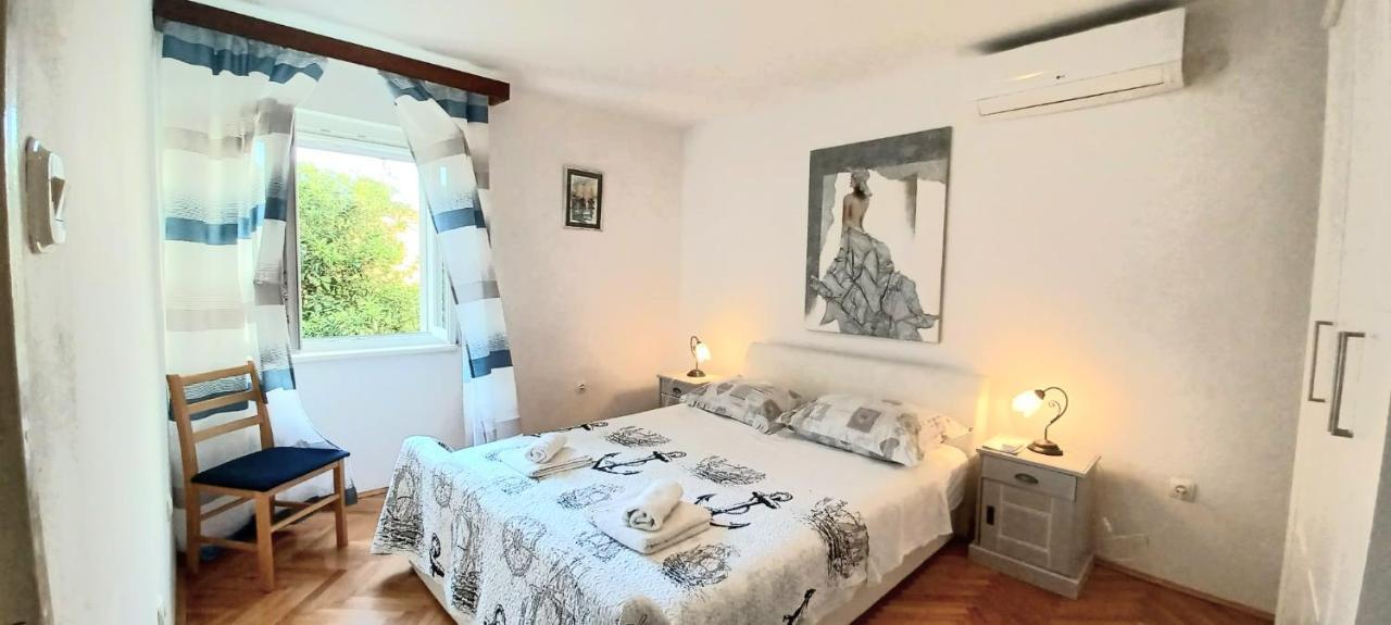 Apartman Perina Trogir Buitenkant foto