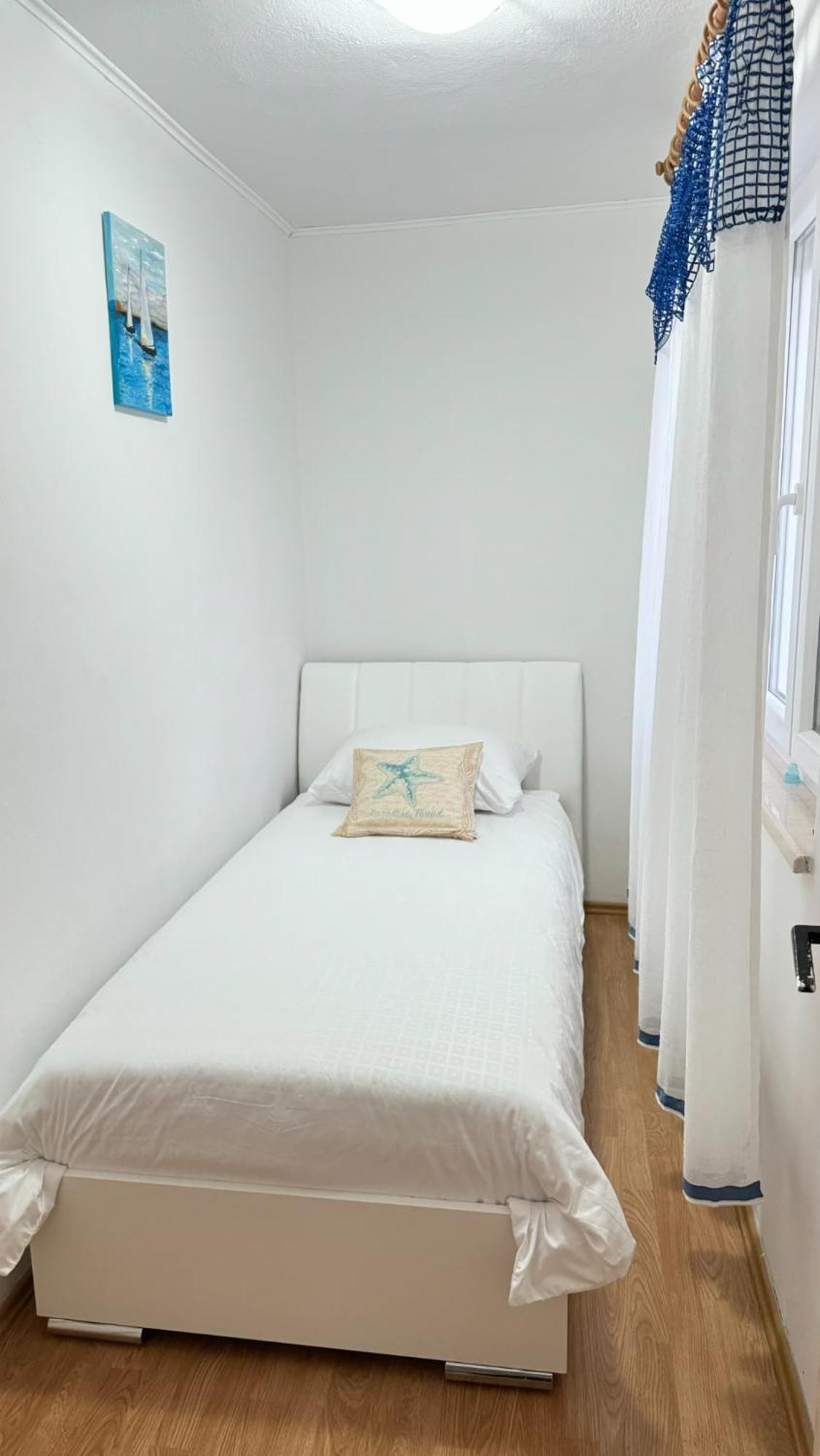 Apartman Perina Trogir Buitenkant foto